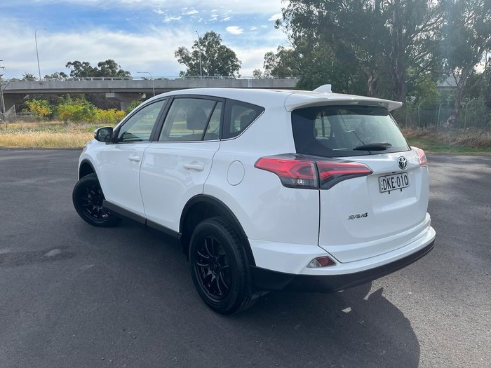 2016 Toyota RAV4 GX ZSA42R Glacier White