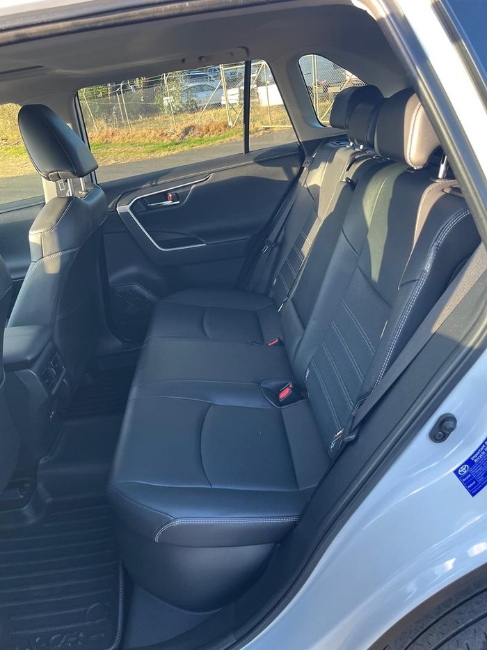 2024 Toyota RAV4 Cruiser AXAH52R Glacier White