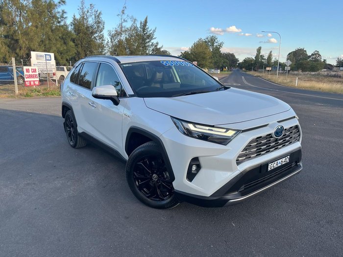 2024 Toyota RAV4 Cruiser AXAH52R Glacier White