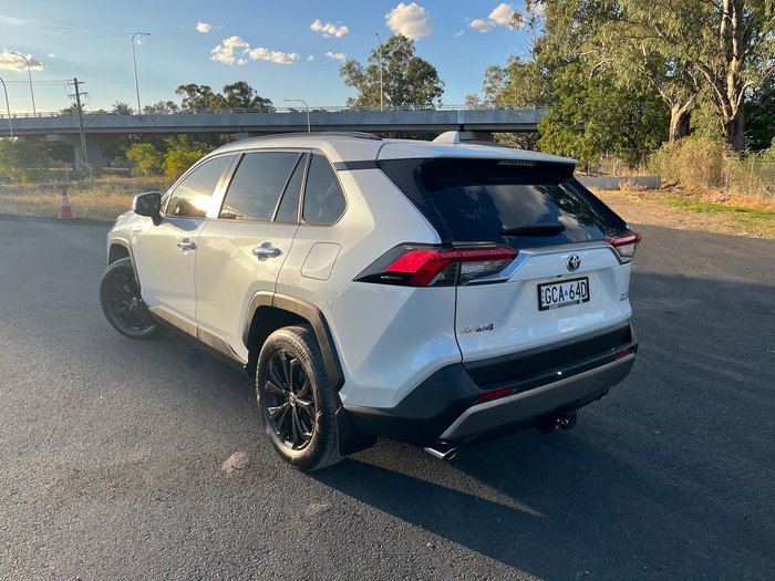 2024 Toyota RAV4 Cruiser AXAH52R Glacier White