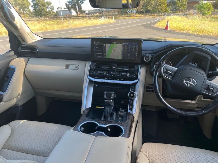 2023 Toyota Landcruiser Sahara