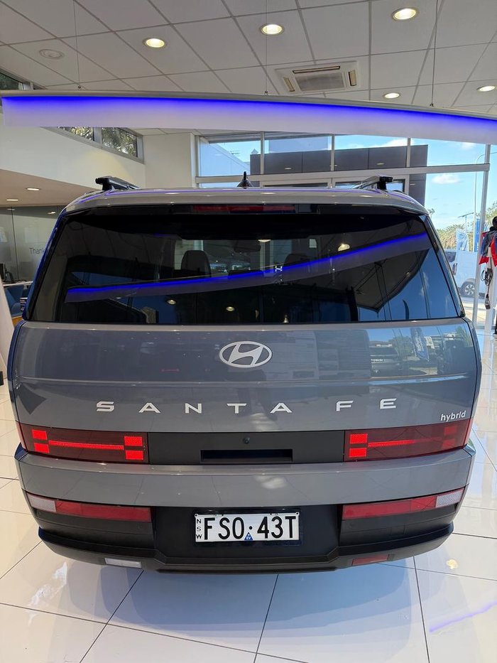 2025 Hyundai Santa Fe Hybrid