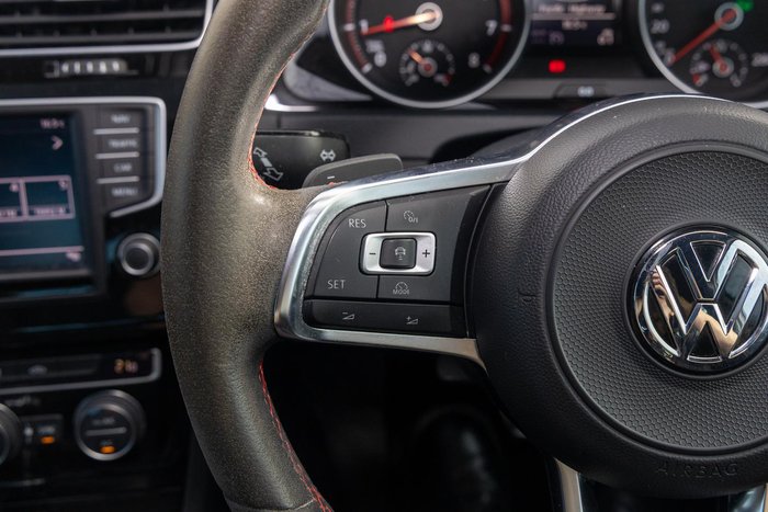 2016 Volkswagen Golf GTI 40 Years