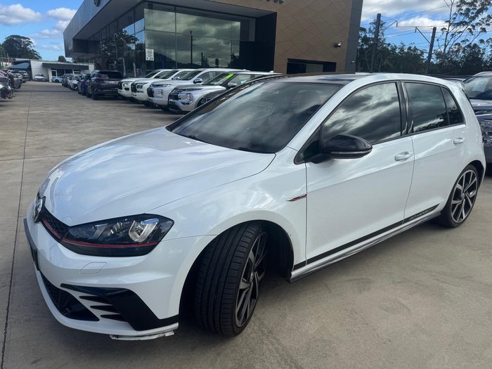 2016 Volkswagen Golf GTI 40 Years