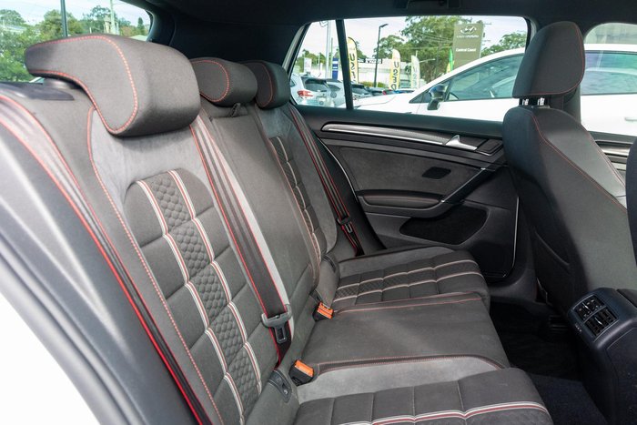 2016 Volkswagen Golf GTI 40 Years