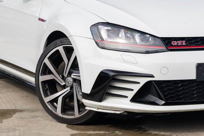 2016 Volkswagen Golf GTI 40 Years