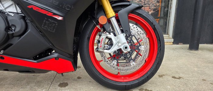 2024 APRILIA RSV4 BLACK