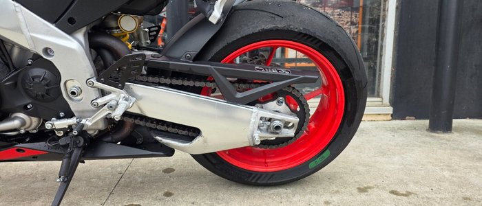 2024 APRILIA RSV4 BLACK