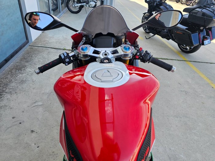 2023 DUCATI PANIGALE V2 BAYLISS 20TH ANNIV Red