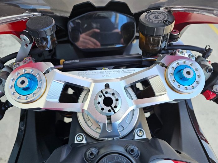 2023 DUCATI PANIGALE V2 BAYLISS 20TH ANNIV Red