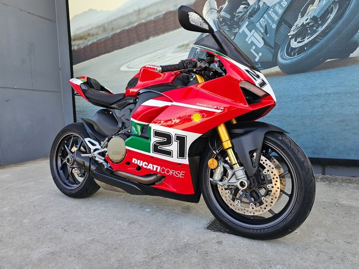 2023 DUCATI PANIGALE V2 BAYLISS 20TH ANNIV Red