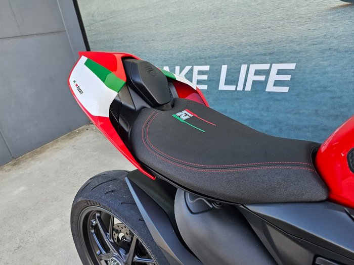 2023 DUCATI PANIGALE V2 BAYLISS 20TH ANNIV Red