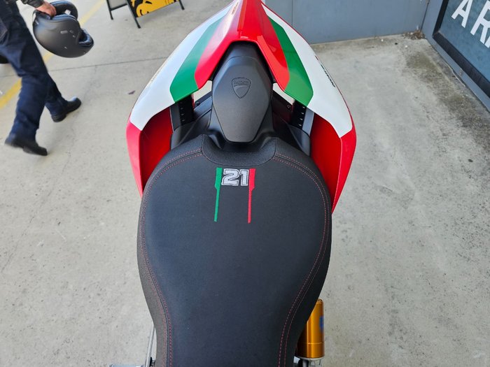2023 DUCATI PANIGALE V2 BAYLISS 20TH ANNIV Red