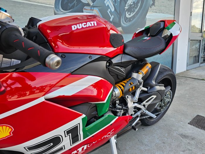 2023 DUCATI PANIGALE V2 BAYLISS 20TH ANNIV Red