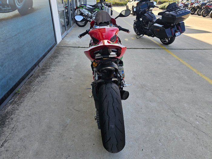2023 DUCATI PANIGALE V2 BAYLISS 20TH ANNIV Red