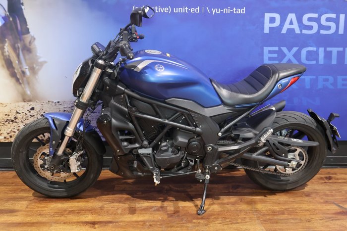 2021 BENELLI 502C Blue