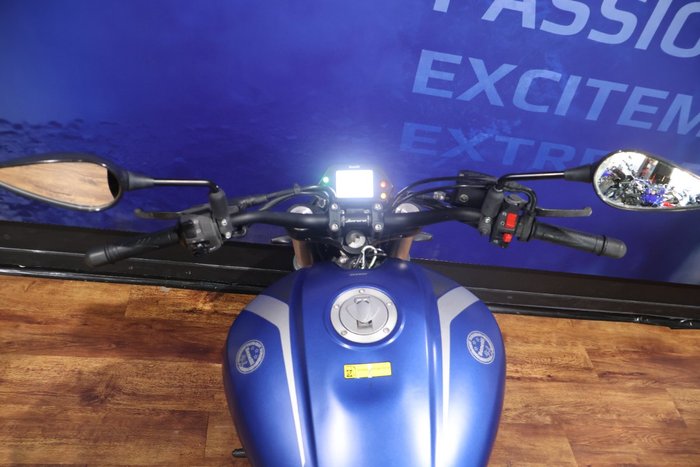 2021 BENELLI 502C Blue