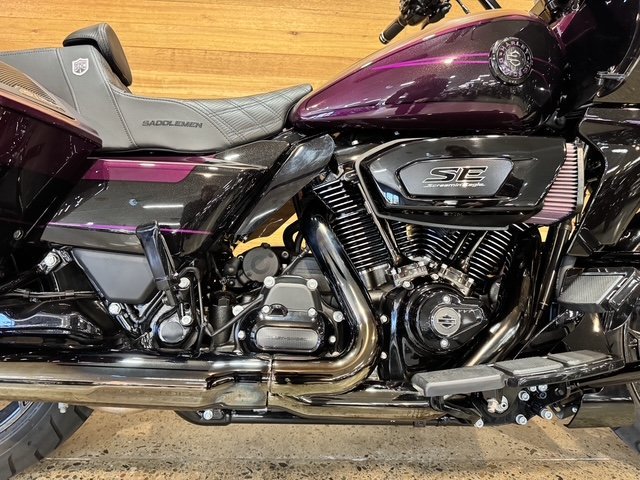2025 HARLEY-DAVIDSON FLTRXSE CVO ROAD GLIDE (121)