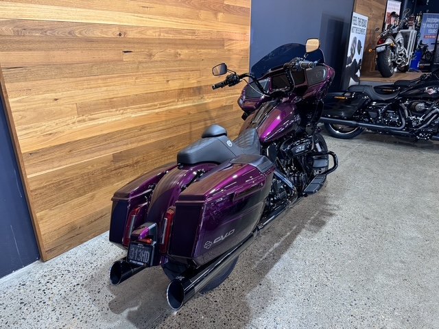 2025 HARLEY-DAVIDSON FLTRXSE CVO ROAD GLIDE (121)