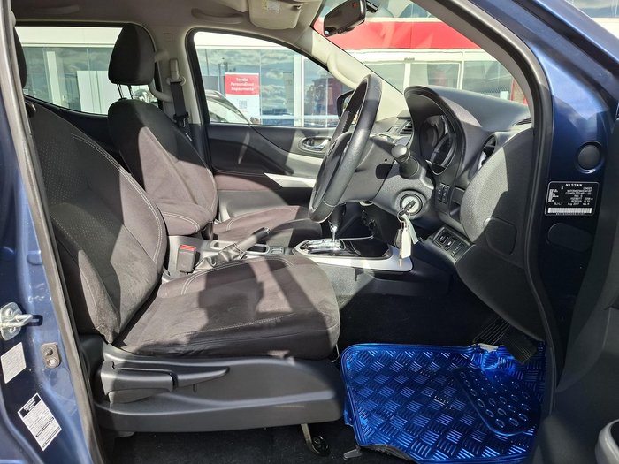 2017 Nissan Navara ST
