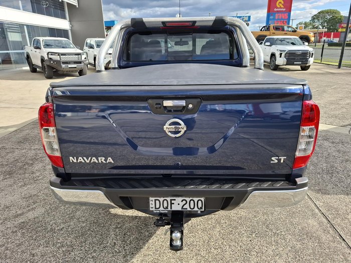 2017 Nissan Navara ST
