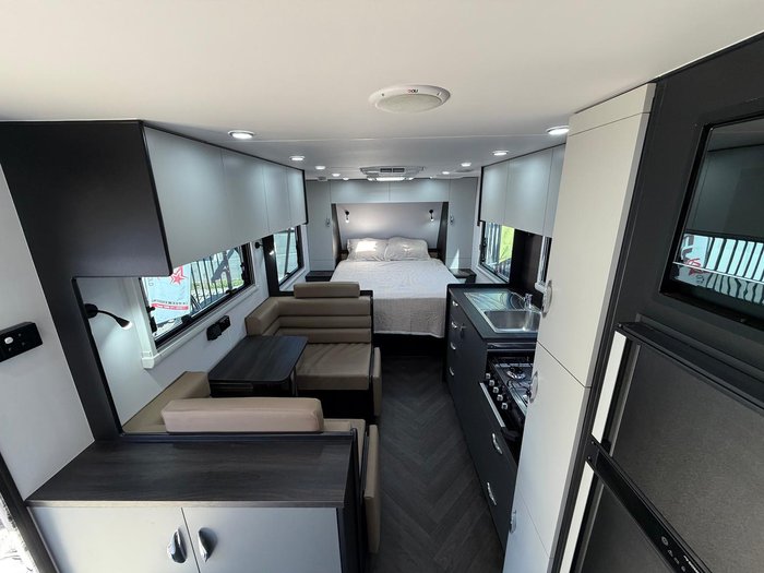 2026 ROADHOUSE CARAVANS Frontier 19.6ft Semi Off Road