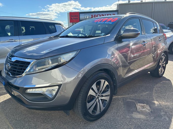 2011 Kia Sportage Platinum SL 4X4 On Demand Grey