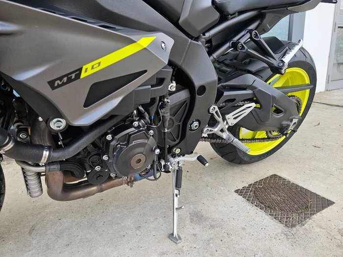 2018 Yamaha MT-10A GREY