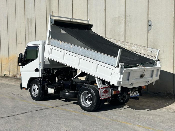 2018 Mitsubishi Canter 615