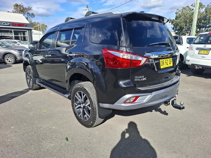 2019 Isuzu MU-X LS-T