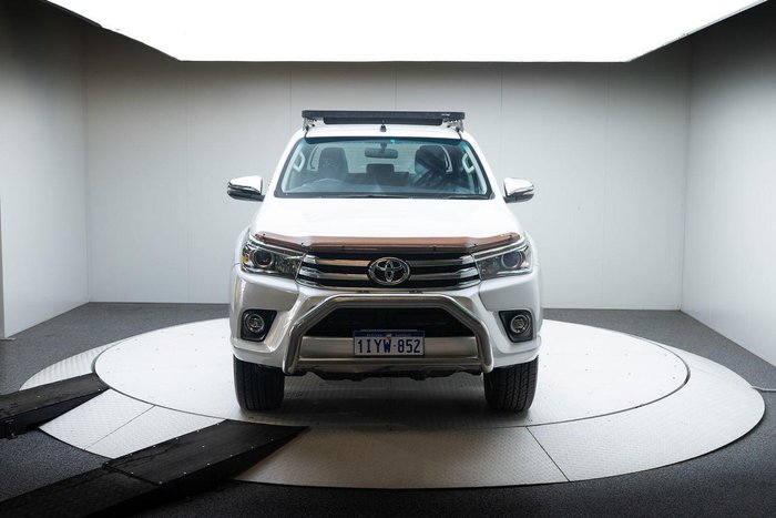 2018 Toyota Hilux SR5