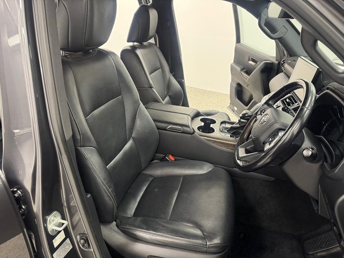 2022 Toyota Landcruiser VX FJA300R 4X4 Dual Range Graphite