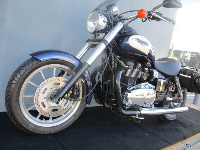 2008 Triumph AMERICA BLUE
