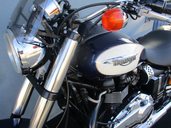 2008 Triumph AMERICA BLUE