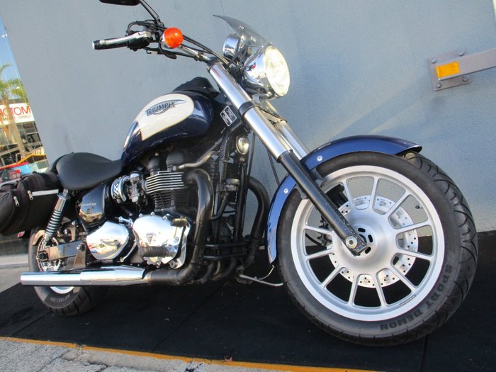 2008 Triumph AMERICA BLUE