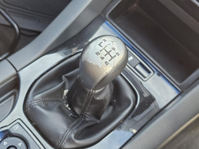 2011 Holden Commodore SV6