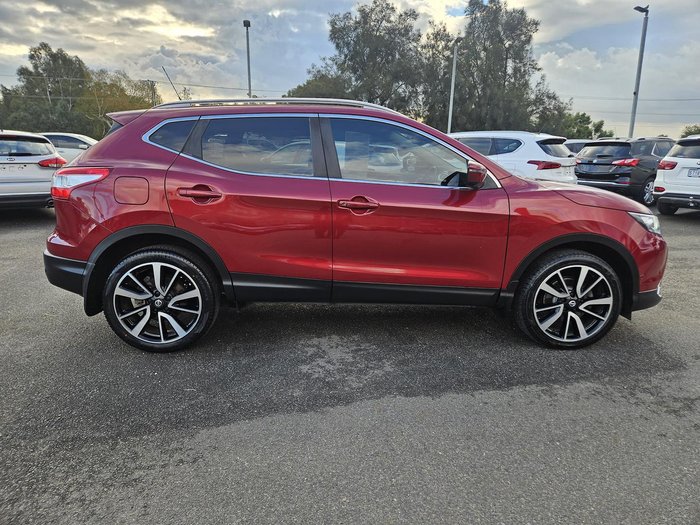 2017 Nissan QASHQAI Ti