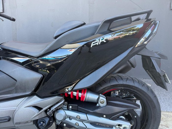 2025 Kymco AK 550 Premium