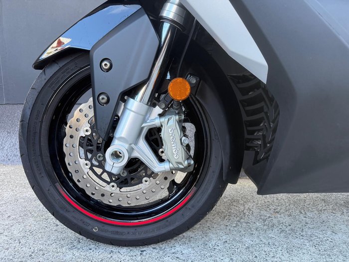 2025 Kymco AK 550 Premium