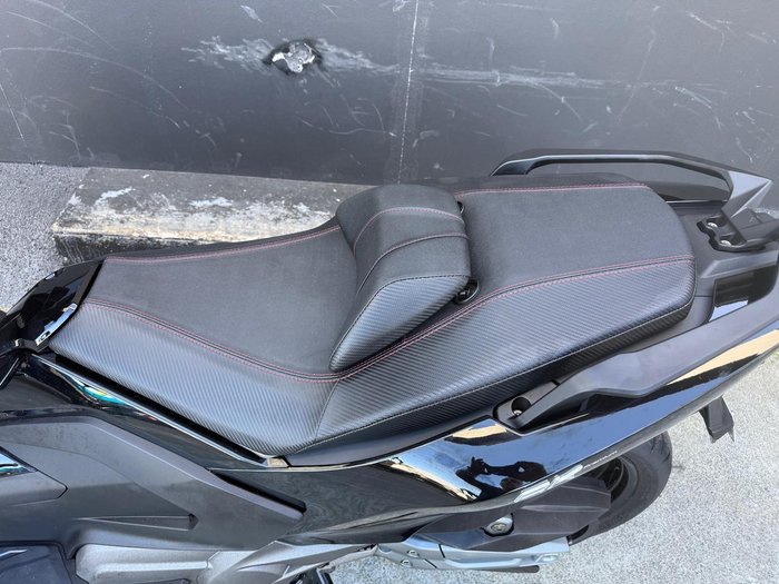 2025 Kymco AK 550 Premium