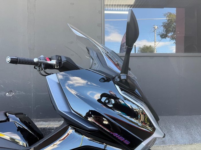 2025 Kymco AK 550 Premium