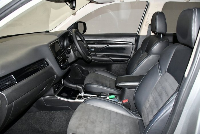 2019 Mitsubishi Outlander LS