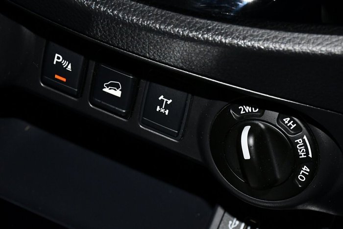 2022 Nissan Navara PRO-4X