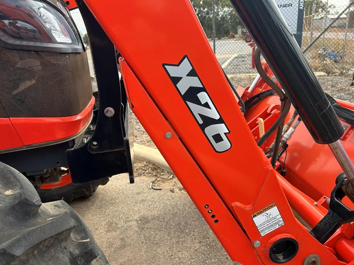 2023 Kubota M7040suhd 68Hp Rops Tractor & Qvx26 Loader