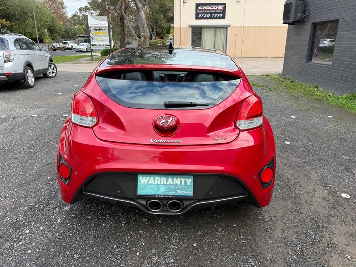 2014 Hyundai Veloster SR Turbo FS3 Veloster Red