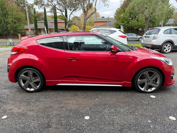 2014 Hyundai Veloster SR Turbo FS3 Veloster Red