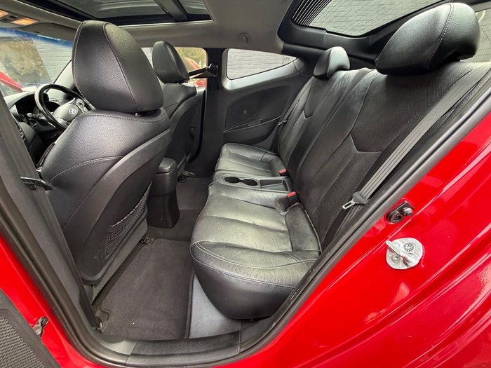 2014 Hyundai Veloster SR Turbo FS3 Veloster Red