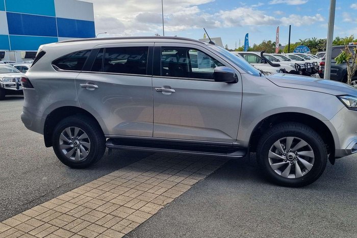 2023 Isuzu MU-X