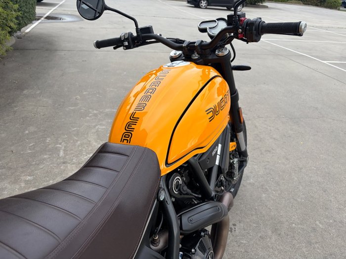 2022 DUCATI SCRAMBLER 1100 Yellow