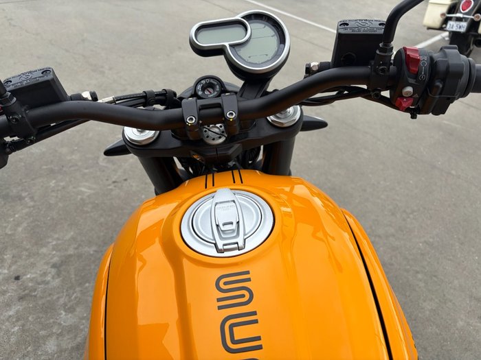 2022 DUCATI SCRAMBLER 1100 Yellow